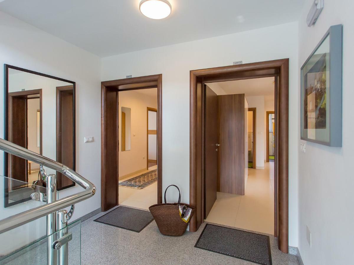 Apartment Maestral Porec Esterno foto